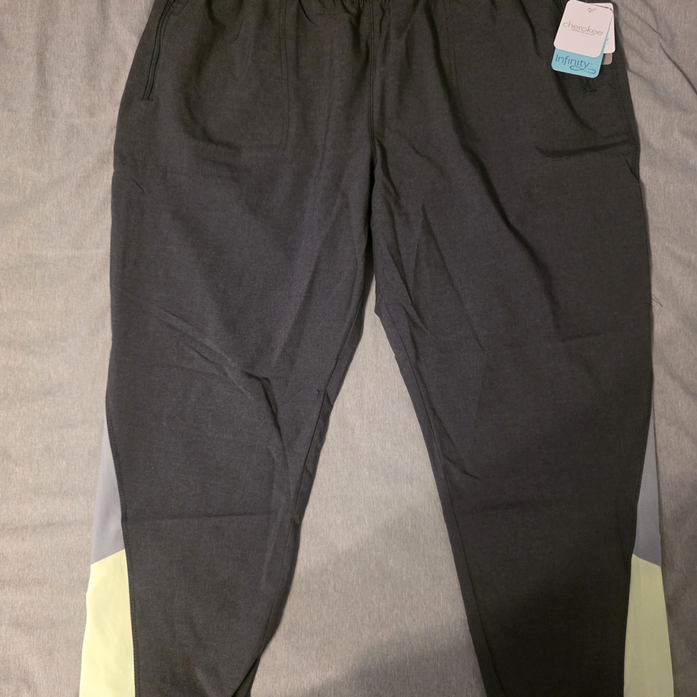 Womens Cherokee Infinity   Black and Yellow  Scrub Pants